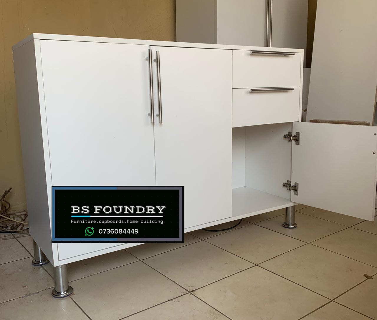 3 door cupboard with 2 drawers